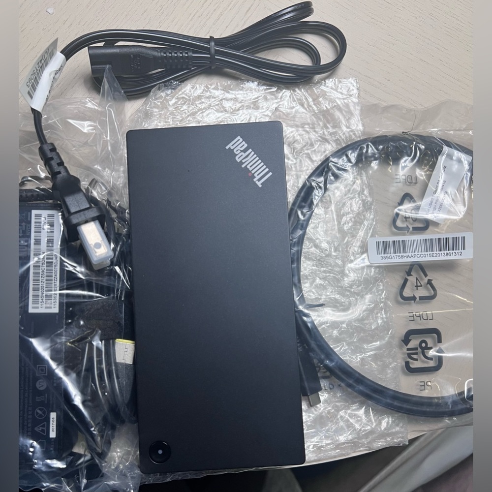 ThinkPad USB-C Dock Gen 2(Like New)